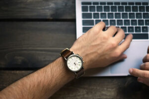 Taming the Freelance Clock A Guide to Staying Balanced and Organized